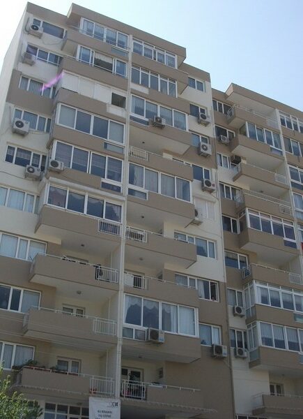 Gelincik ve Leylak Apt.