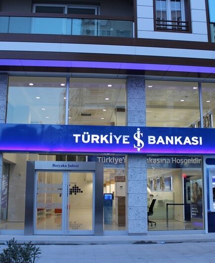İş Bankası - Açıt Mimarlık