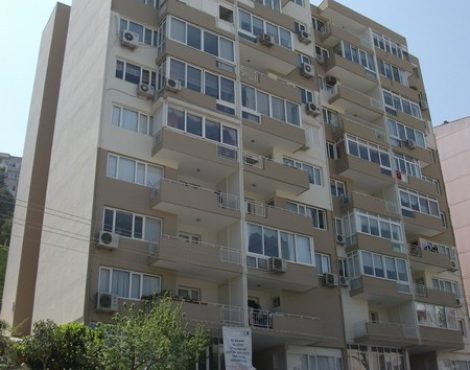 Gelincik ve Leylak Apt.