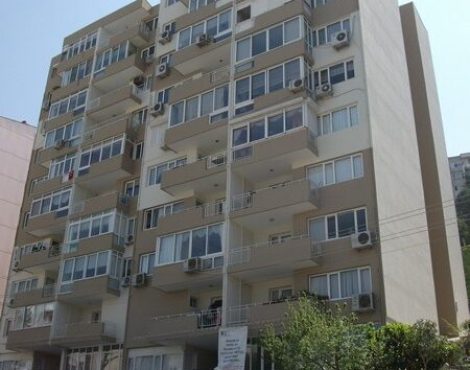 Gelincik ve Leylak Apt.