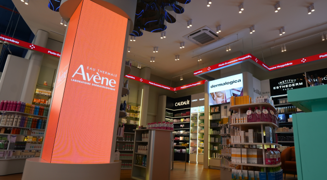 Platin Eczanesi